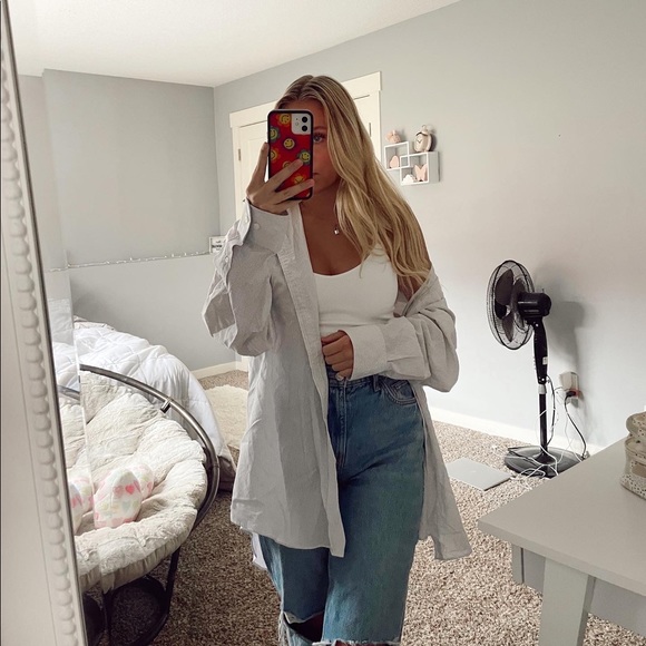 Urban Outfitters Tops - Lightweight Button Down Top